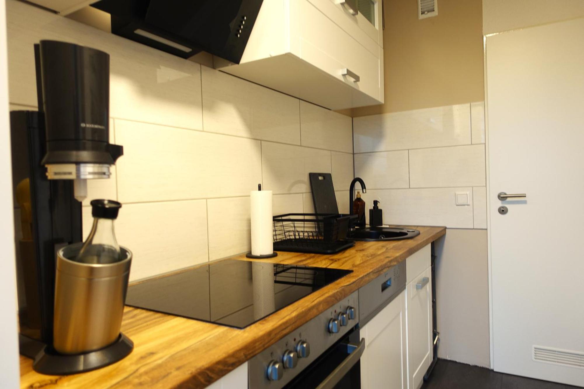 Getaway Apartment - Balkon - Kueche - Ruhe - Waesche - S-Bahn - 60 Qm ดุยส์บูร์ก ภายนอก รูปภาพ